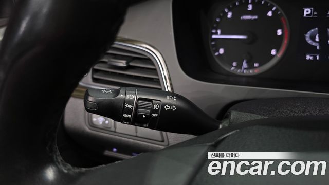Hyundai Sonata 2016 — photo 29
