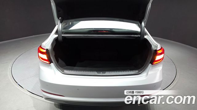 Hyundai Sonata 2016 — photo 30
