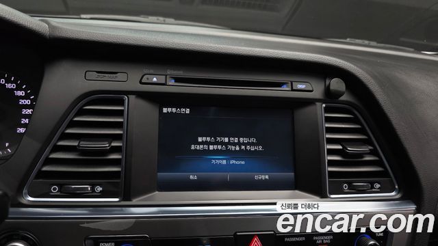 Hyundai Sonata 2016 — photo 31
