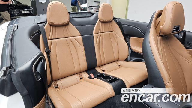 Mercedes-Benz CLE-Class 2025 — photo 17