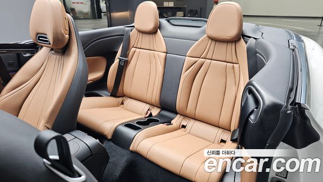 Mercedes-Benz CLE-Class 2025 — photo 18