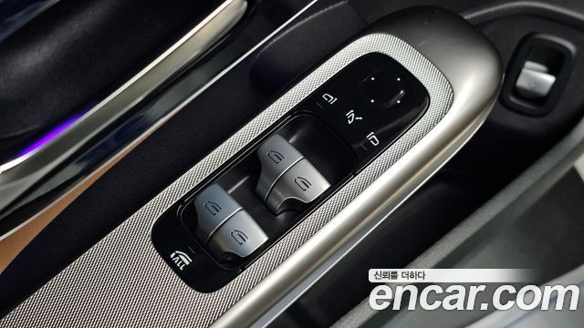 Mercedes-Benz CLE-Class 2025 — photo 28
