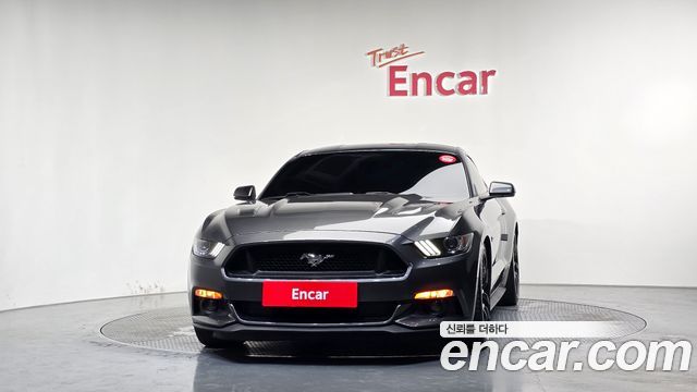 Ford Mustang 2016 — photo 3