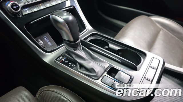 Hyundai Grandeur 2018 — photo 9