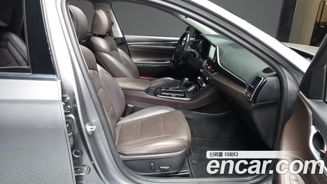 Hyundai Grandeur 2018 — photo 11
