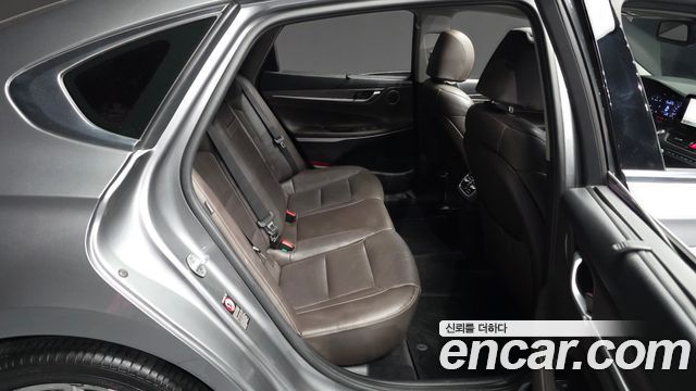 Hyundai Grandeur 2018 — photo 12
