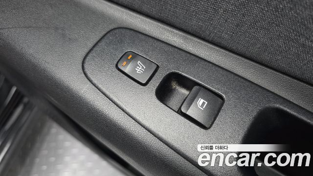 Hyundai AVANTE 2021 — photo 25