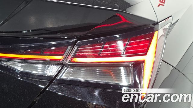 Hyundai AVANTE 2021 — photo 9
