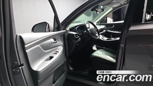 Hyundai Santafe 2023 — photo 13