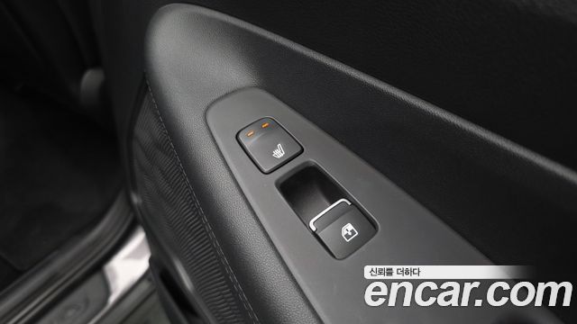 Hyundai Santafe 2023 — photo 24
