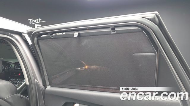 Hyundai Santafe 2023 — photo 27