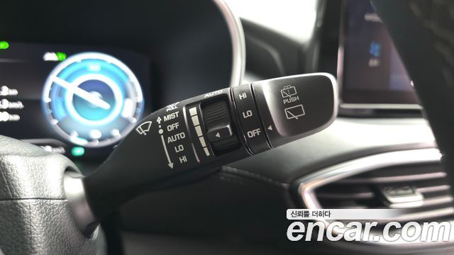 Hyundai Santafe 2023 — photo 30