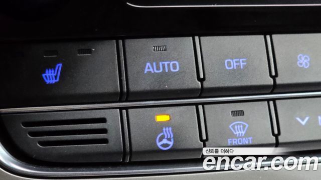 Hyundai Sonata 2015 — photo 18