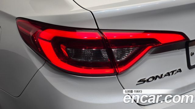 Hyundai Sonata 2015 — photo 9