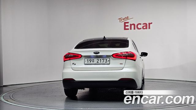 Kia K3 2013 — photo 4