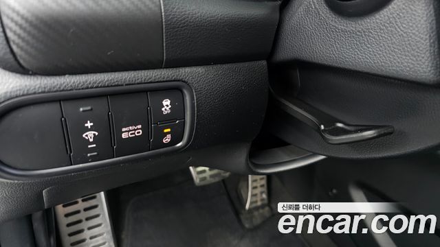 Kia K3 2013 — photo 14