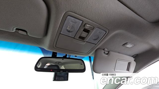 Kia K3 2013 — photo 18
