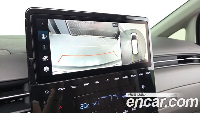 Hyundai Staria 2022 — photo 25