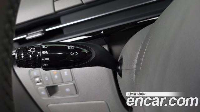 Hyundai Staria 2022 — photo 28