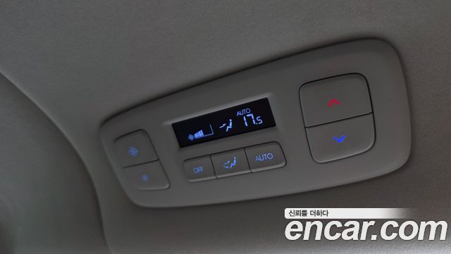 Hyundai Staria 2022 — photo 36