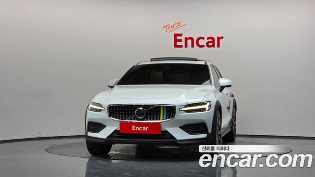 Volvo V60 2024 — photo 3