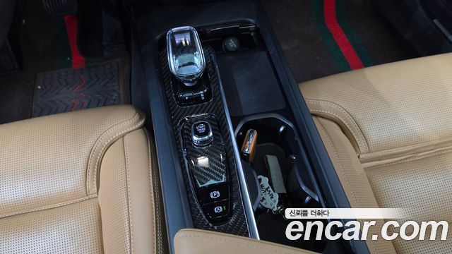 Volvo V60 2024 — photo 12