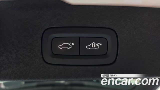 Volvo V60 2024 — photo 23