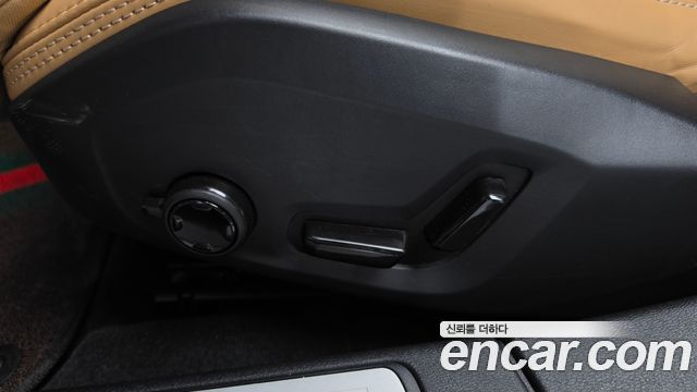 Volvo V60 2024 — photo 30