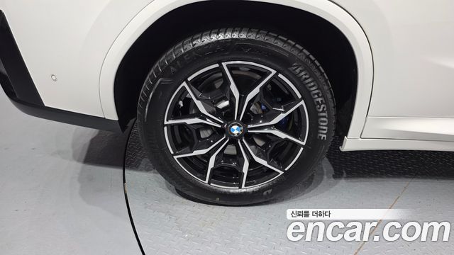 BMW X4 2022 — photo 5