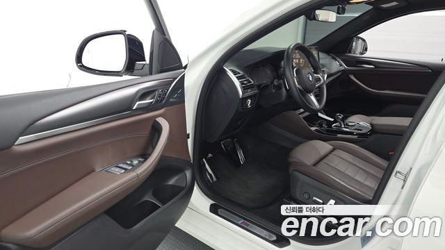 BMW X4 2022 — photo 13