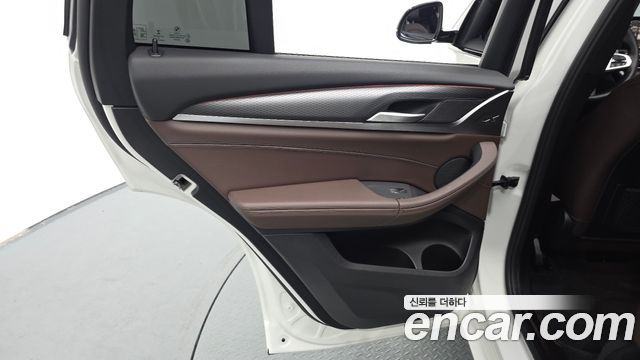 BMW X4 2022 — photo 15
