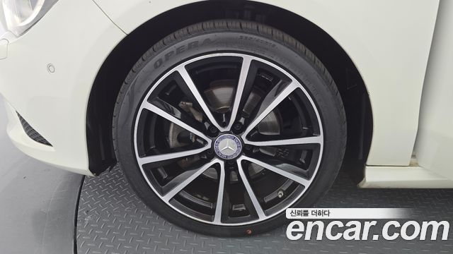 Mercedes-Benz CLA-Class 2016 — photo 5