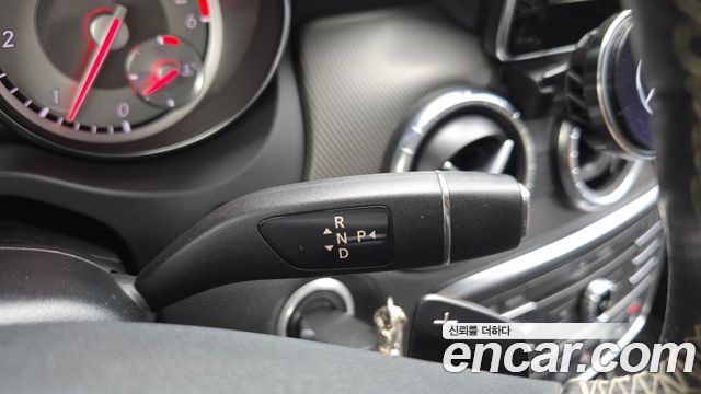 Mercedes-Benz CLA-Class 2016 — photo 9
