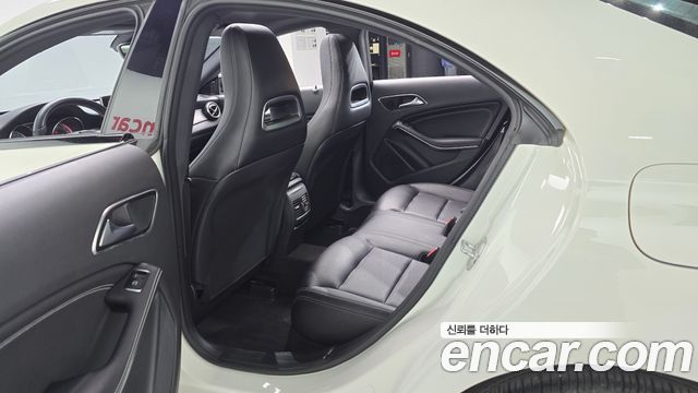 Mercedes-Benz CLA-Class 2016 — photo 11