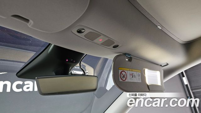 Tesla Model Y 2023 — photo 25