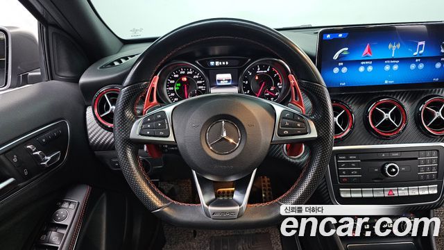 Mercedes-Benz A-Class 2018 — photo 13