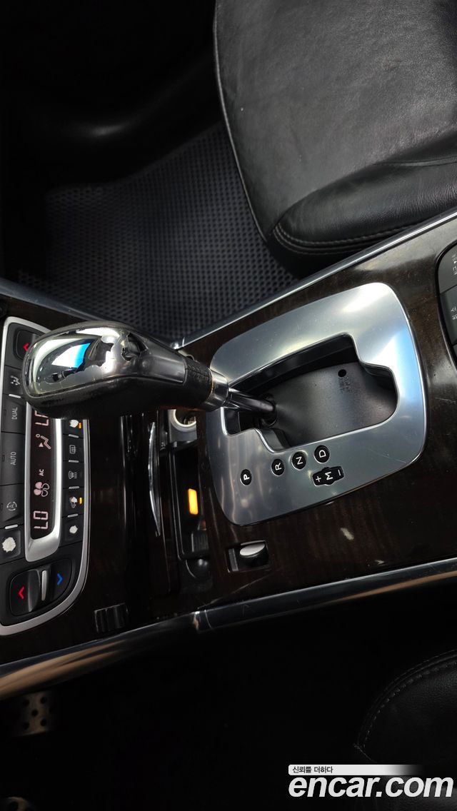 Renault Korea SM5  2011 — photo 9
