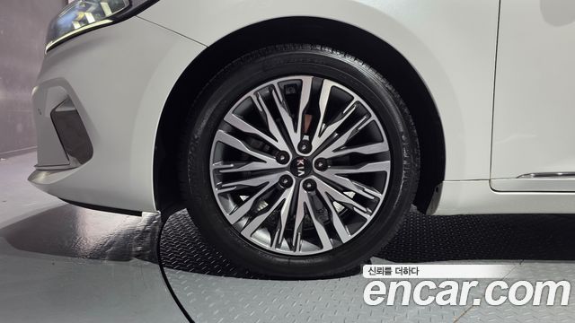Kia K7 2020 — photo 5