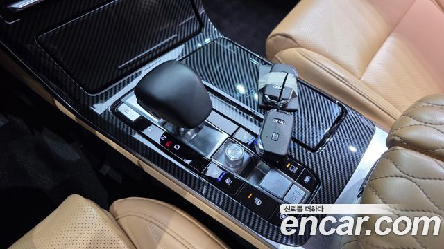 Kia K7 2020 — photo 12