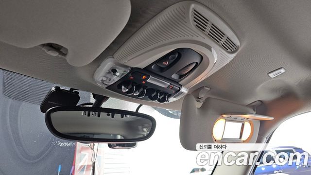 Mini Cooper 2021 — photo 25