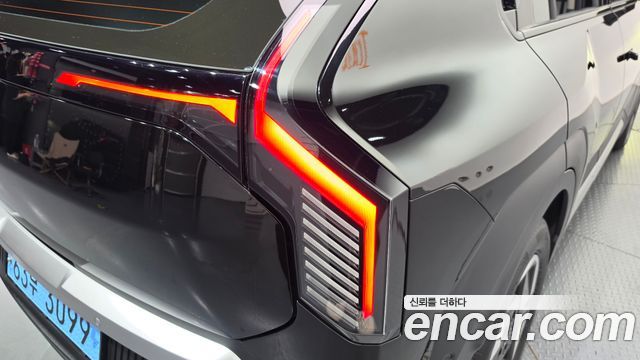 Kia EV3 2025 — photo 9