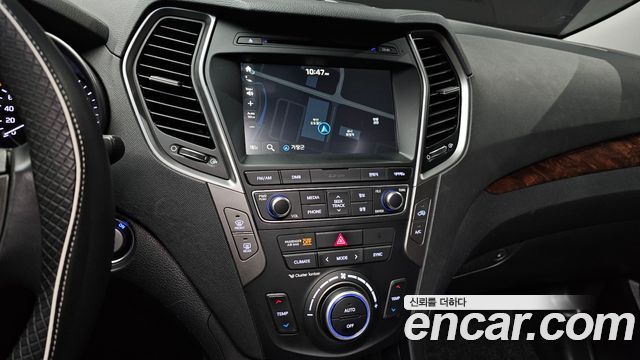 Hyundai Santafe 2016 — photo 16