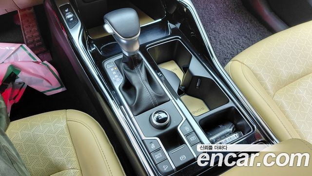 Kia Sorento 2022 — photo 12