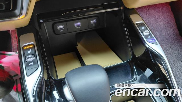 Kia Sorento 2022 — photo 28
