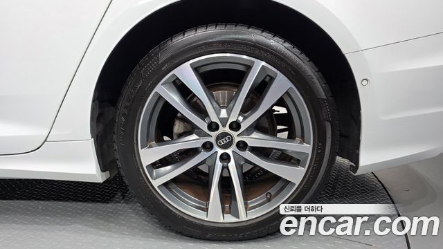 Audi A6 2023 — photo 7