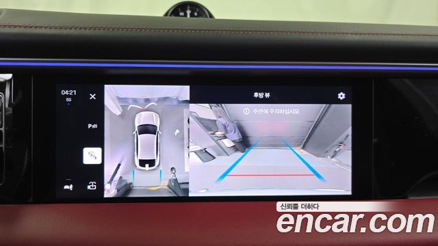 Porsche Macan 2025 — photo 20