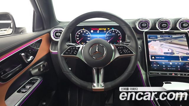 Mercedes-Benz GLC-Class 2025 — photo 18