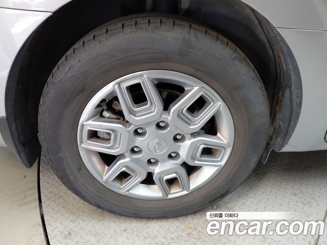 Hyundai Staria 2022 — photo 5