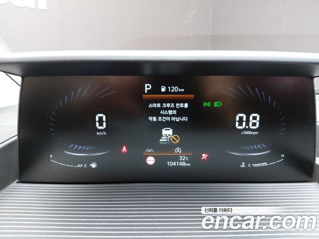 Hyundai Staria 2022 — photo 11