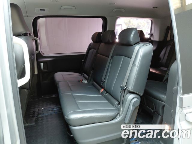 Hyundai Staria 2022 — photo 18